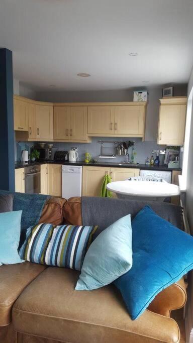 Galway City Lovely 2 Bed Apartment Εξωτερικό φωτογραφία