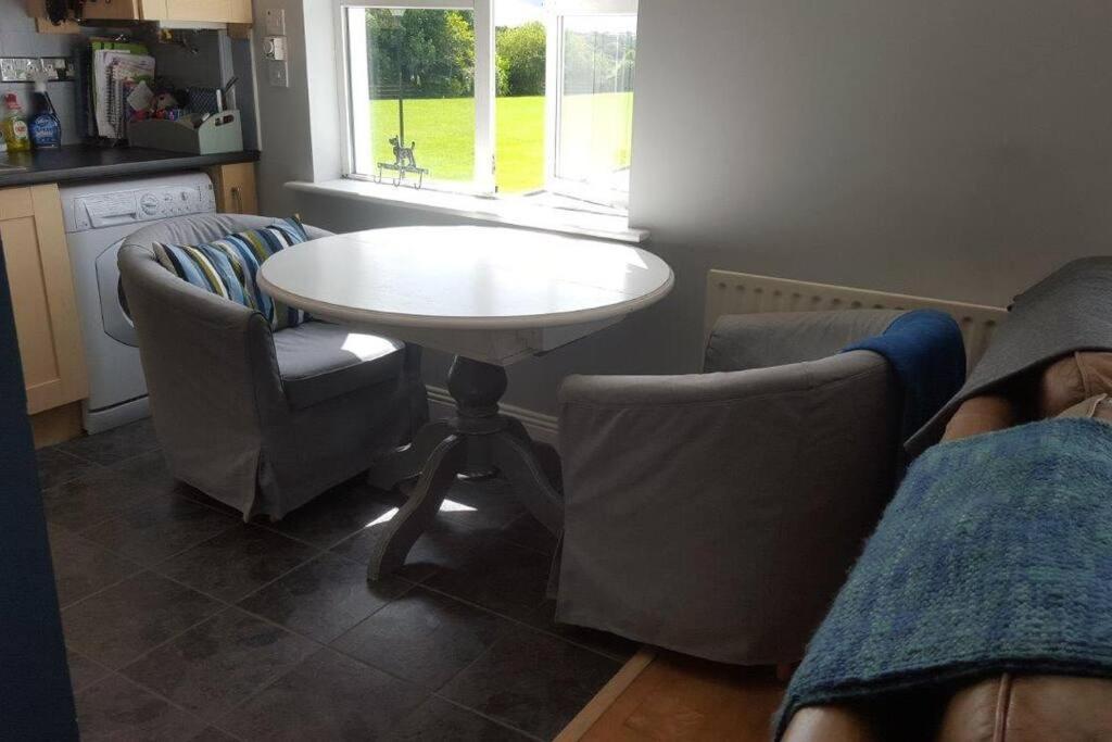 Galway City Lovely 2 Bed Apartment Εξωτερικό φωτογραφία