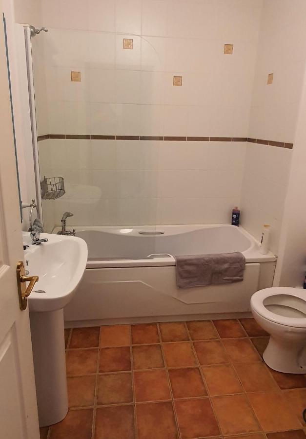 Galway City Lovely 2 Bed Apartment Εξωτερικό φωτογραφία